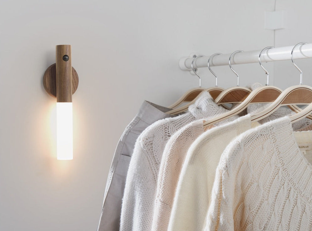 Serennest Wooden Wall Light